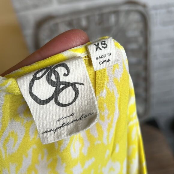 One September Anthropologie Yellow Boho Hippie Tassel Tank Top Shirt XS - Picture 7 of 9